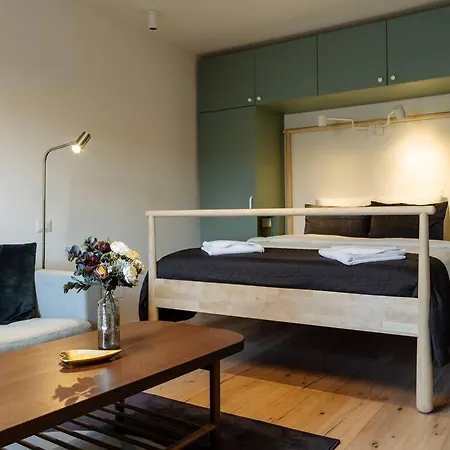 Sunny Modern - Cismigiu Park & Old Town Bukarest