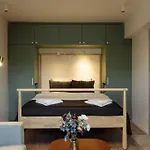 Sunny Modern - Cismigiu Park & Old Town Apartamento Bucarest