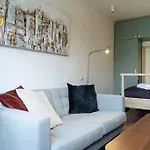 Sunny Modern - Cismigiu Park & Old Town Apartamento *