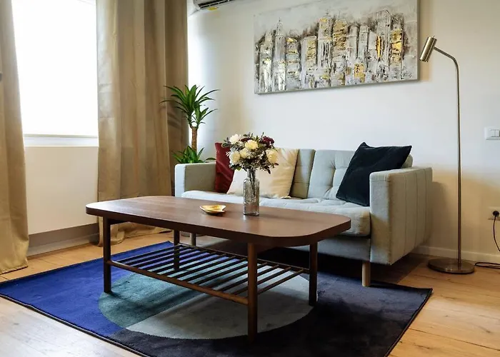 Apartament Sunny Modern - Cismigiu Park & Old Town Bucureşti