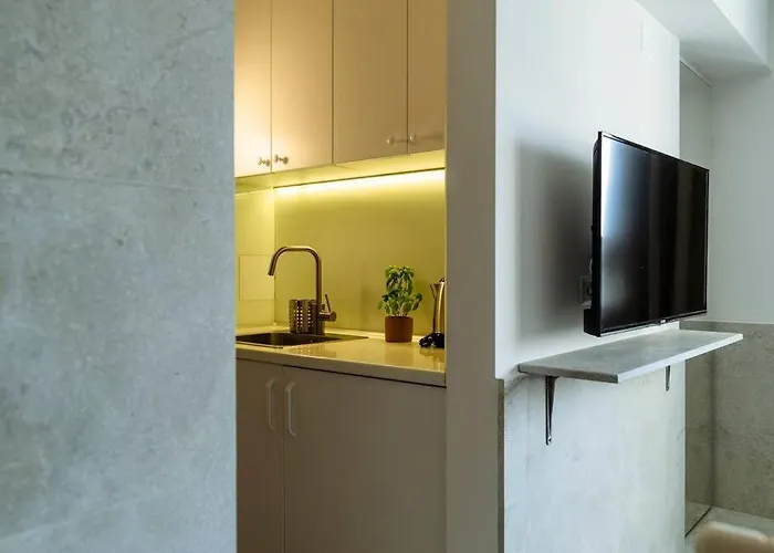 Apartament Sunny Modern - Cismigiu Park & Old Town Bucureşti