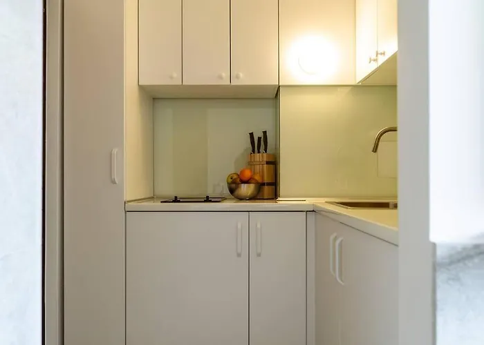 Sunny Modern - Cismigiu Park & Old Town Apartament Bucureşti